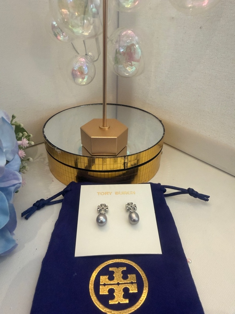 Tory Burch Authentic Silver Logo Pearl Drop Earrings with Gray Pearls NEW